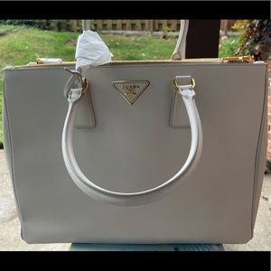 New with tags Prada Double Zip Saffiano Tote